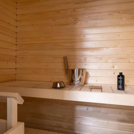 Sauna, Balcony, Wifi, Trainstation, Mall Of Tripla Apartment *