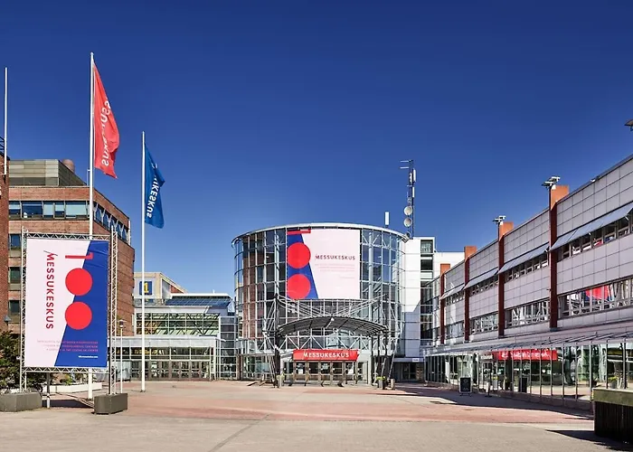 Sauna, Balcony, Wifi, Trainstation, Mall Of Tripla *