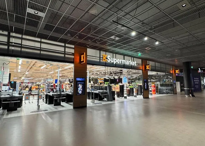 公寓 Sauna, Balcony, Wifi, Trainstation, Mall Of Tripla