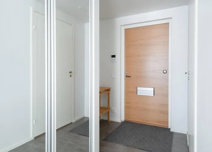 Apartment Sauna, Balcony, Wifi, Trainstation, Mall Of Tripla