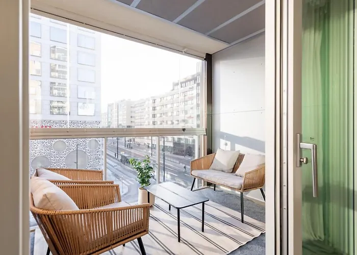 Apartamento Sauna, Balcony, Wifi, Trainstation, Mall Of Tripla Helsínquia