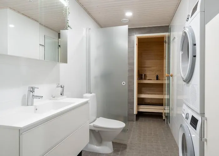 Sauna, Balcony, Wifi, Trainstation, Mall Of Tripla